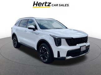 Used 2024 Kia Sorento S image 1