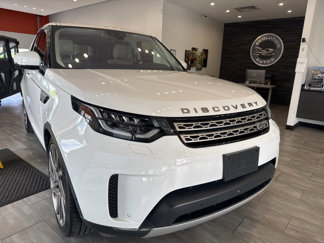 Used 2019 Land Rover Discovery HSE image 1