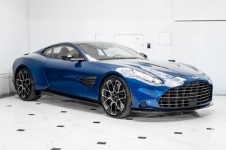 New 2025 Aston Martin Vanquish image 1