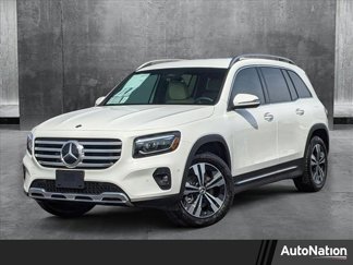 New 2025 Mercedes-Benz GLB 250 4MATIC image 1
