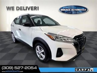Used 2023 Nissan Kicks S image 1