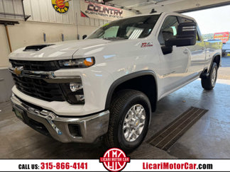 Used 2024 Chevrolet Silverado 2500 LT image 1
