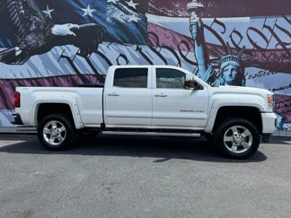 Used 2018 GMC Sierra 2500 Denali w/ Duramax Plus Package image 1