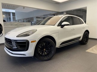 Certified 2025 Porsche Macan GTS image 1
