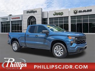Used 2024 Chevrolet Silverado 1500 Custom image 1