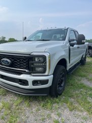 New 2025 Ford F350 4x4 SuperCab Super Duty image 1