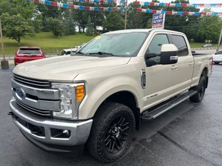 Used 2017 Ford F250 4x4 Crew Cab Super Duty image 1