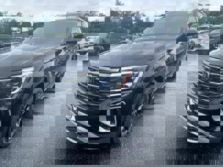 New 2025 Volkswagen Atlas Peak Edition SE image 1