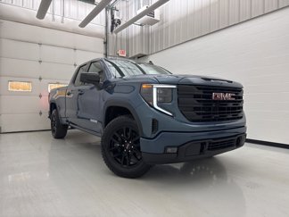 New 2025 GMC Sierra 1500 Elevation image 1