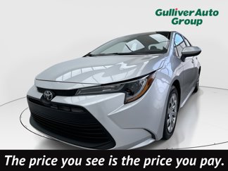 Used 2025 Toyota Corolla LE image 1
