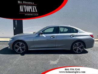 Used 2024 BMW 330i Sedan image 1