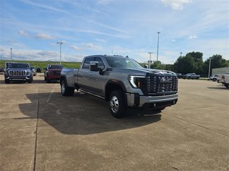 New 2025 GMC Sierra 3500 Denali Ultimate image 1