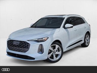 New 2025 Audi Q5 Prestige image 1