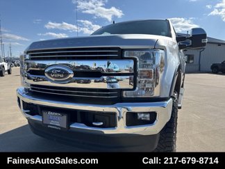 Used 2019 Ford F250 Lariat w/ Chrome Package image 1