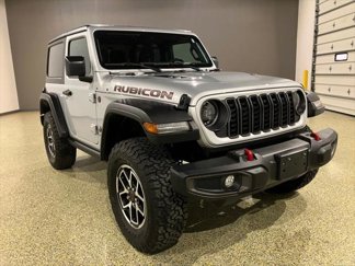 Used 2024 Jeep Wrangler Rubicon w/ Convenience Group image 1