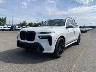 New 2026 BMW X7 xDrive40i video 1
