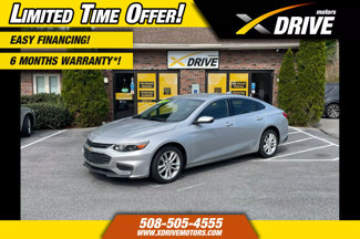 Used 2017 Chevrolet Malibu LT image 1