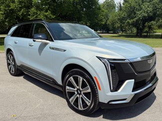 Used 2025 Cadillac Escalade IQ Luxury 2 image 1