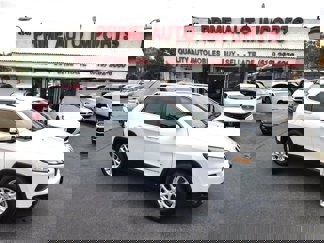 Used 2017 Jeep Cherokee Latitude image 1