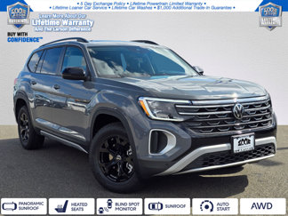 New 2025 Volkswagen Atlas Peak Edition SE image 1
