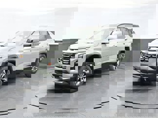 New 2026 Chevrolet Equinox LT w/ Convenience Package II image 1