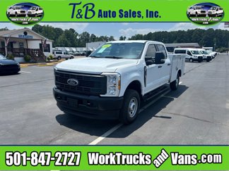 Used 2024 Ford F250 XL w/ Camper Package image 1