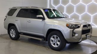 Used 2017 Toyota 4Runner SR5 image 1