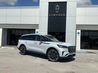 New 2025 Lincoln Aviator Reserve image 1
