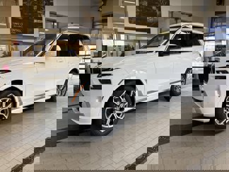 New 2025 BMW X7 xDrive40i w/ Premium Package image 1