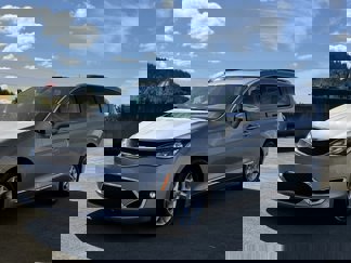 Used 2020 Chrysler Pacifica Limited image 1