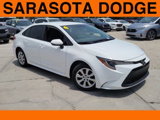 Used 2024 Toyota Corolla LE image 1