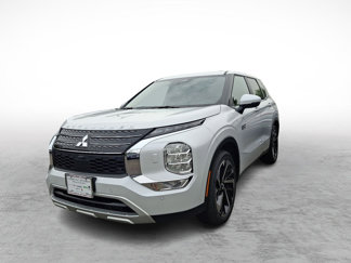 New 2025 Mitsubishi Outlander SE image 1