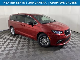 New 2025 Chrysler Pacifica Select image 1