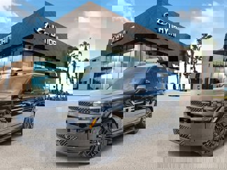 New 2025 Hyundai Santa Fe Calligraphy image 1
