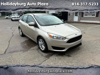 Used 2017 Ford Focus SE image 1