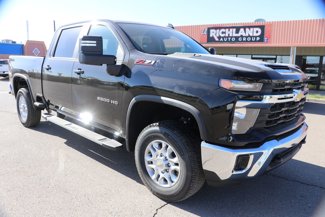 New 2025 Chevrolet Silverado 2500 LT w/ Leather Package image 1