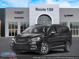 New 2025 Chrysler Pacifica Premium image 1