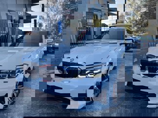 Used 2019 BMW 330i Sedan w/ Premium Package image 1