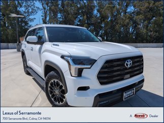 Used 2024 Toyota Sequoia SR5 image 1