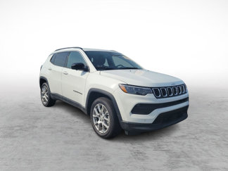 New 2024 Jeep Compass Latitude w/ Sun and Sound Group image 1