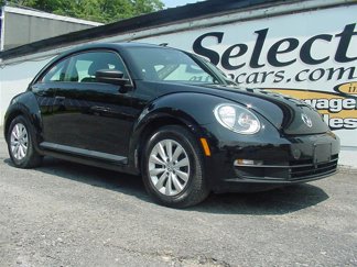 Used 2016 Volkswagen Beetle 1.8T S image 1