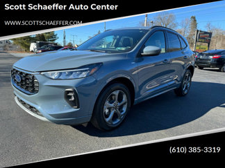Used 2023 Ford Escape ST-Line Select w/ Class II Trailer Tow Package image 1
