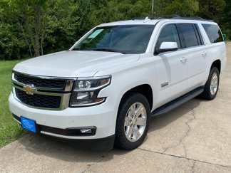 Used 2017 Chevrolet Suburban LT image 1