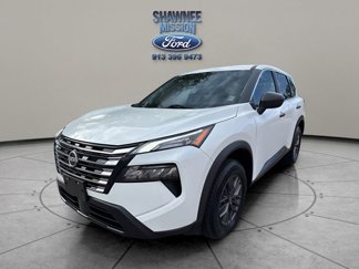 Used 2024 Nissan Rogue S image 1