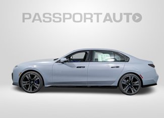 New 2026 BMW 740i xDrive video 2