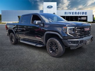 Used 2023 GMC Sierra 1500 AT4X image 1