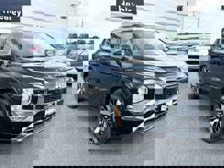 New 2025 Mitsubishi Outlander AWD image 1