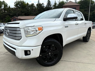 Used 2017 Toyota Tundra Platinum image 1
