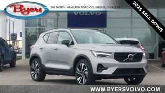 New 2025 Volvo XC40 B5 Ultra w/ Climate Package video 1