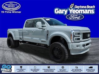 Certified 2025 Ford F450 Lariat w/ FX4 Off-Road Package image 1